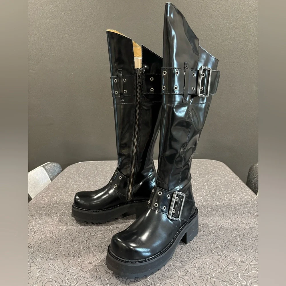 John Fluevog MAXI Tall Boot Size 7 New in Box - Picture 8 of 10